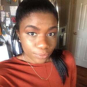 Meet your Posher, Sharifa